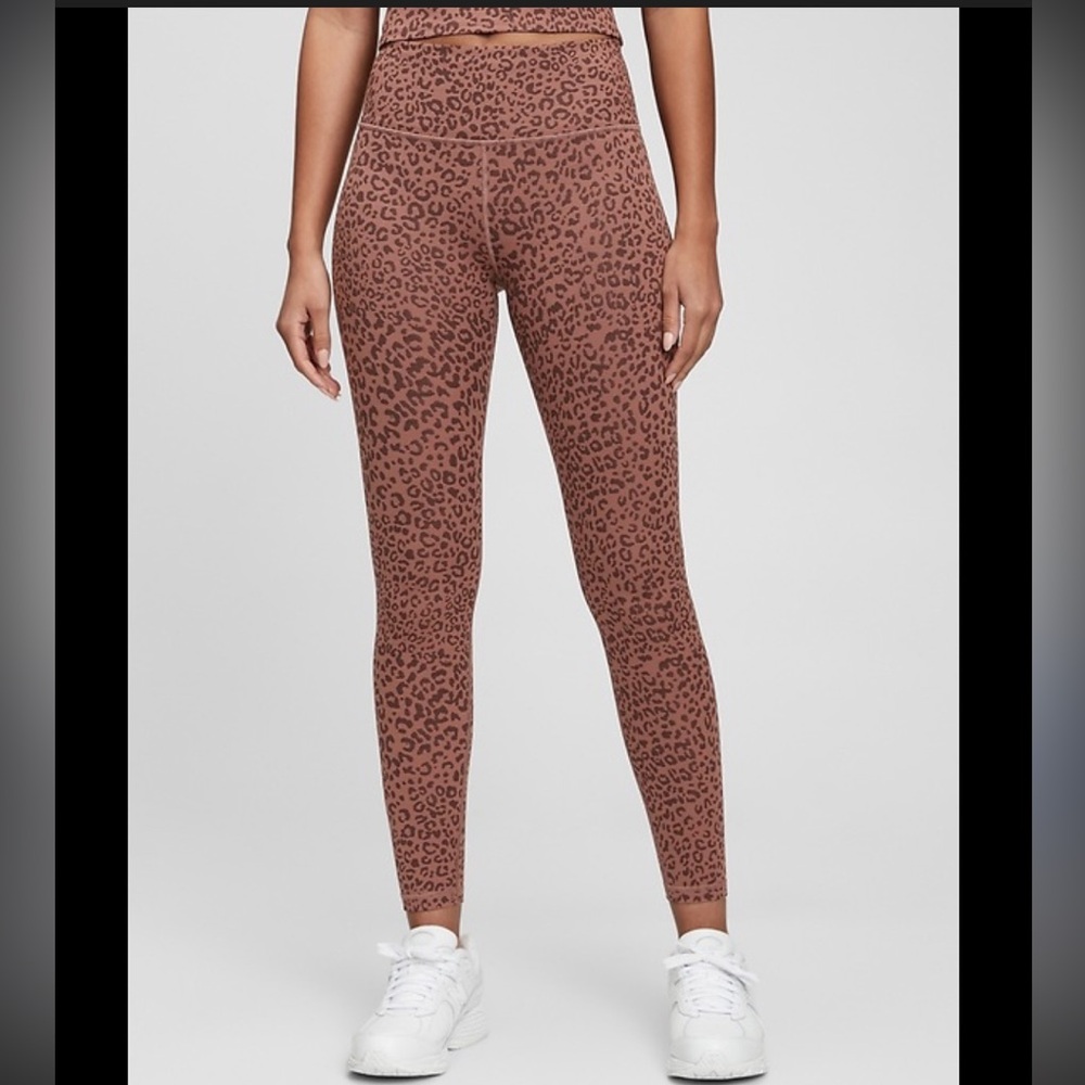 GAP Leopard Print High-Waist Leggings